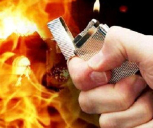 TP.HCM: Việt kiều nghi phê ma túy tẩm xăng tự đốt rồi nhảy lầu
