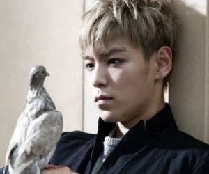 Ca sĩ Việt nói gì về 7 ngày bê bối của T.O.P (Big Bang)?