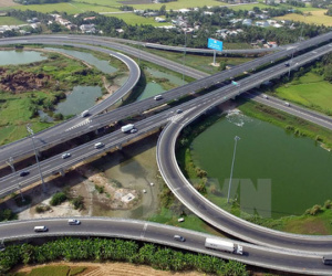 Xây cao tốc Bắc - Nam: Không để nhà đầu tư "tay không bắt giặc"!