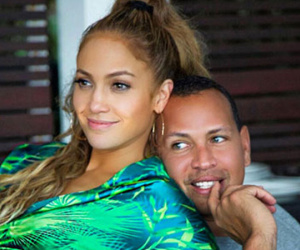 Jennifer Lopez tin tình trẻ không phản bội