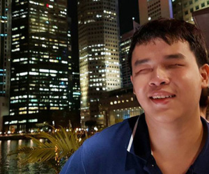 Nguyễn Hoàng Giang - Cậu sinh viên khiếm thị một mình sang Singapore làm app đặt xe cho người đồng cảnh ngộ