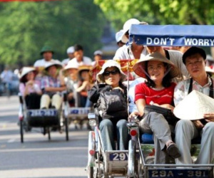 Du khách cũng phải đóng thuế: Đi du lịch sẽ tốn kém hơn