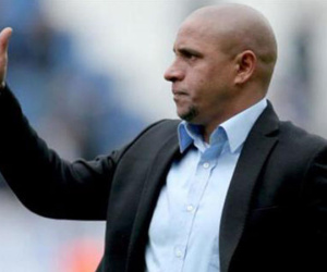 Cựu danh thủ Roberto Carlos phủ nhận dùng doping ở World Cup 2002