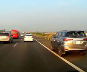 Vượt ở làn khẩn cấp - lỗi tiền triệu tài xế Việt có thể không biết