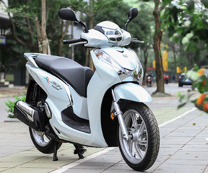 Honda SH 300i thêm bản thể thao giá 249 triệu tại Việt Nam