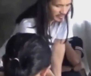 Đại gia đình khủng bố làm Philippines khiếp sợ