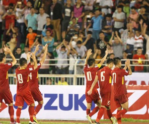 HLV Hữu Thắng chọn xong bộ ba tiền vệ cho U22 dự SEA Games