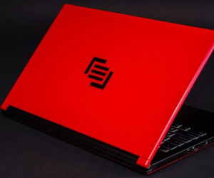 Những chiếc laptop nhiều màu sắc nhất thị trường