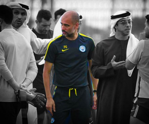 Cuộc cách mạng của Pep Guardiola hay sự giãy chết của Man City?