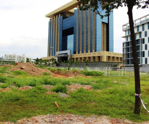 Đại gia "bỏ chạy", vùng ven TPHCM hoang tàn sau cơn sốt đất