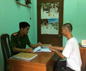 Hai anh em rể cùng xâm hại tình dục bé gái bị động kinh