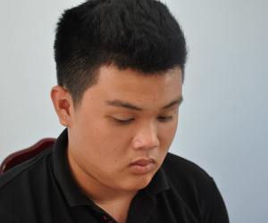 Mượn ô tô, 7 xe máy rồi đem cầm để lấy tiền... ăn chơi