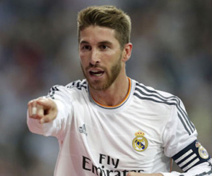 Sergio Ramos muốn rời Real ngay Hè này