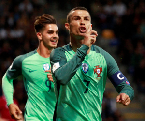 Confederations Cup 2017: Khao khát của Ronaldo