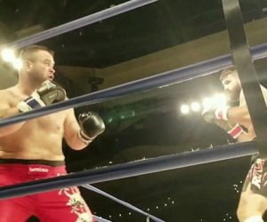 Võ sĩ UFC qua đời sau trận thua knock-out ở môn quyền anh