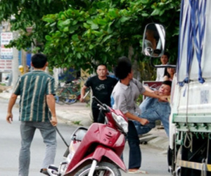 Đến giải cứu con trai bị thông gia đánh, người đàn ông tử vong