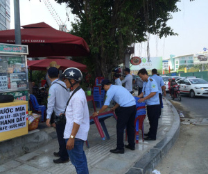 Thuê vỉa hè quận 1: 100.000 đồng/m2/tháng