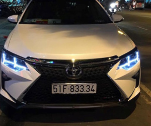 Toyota Camry “biến hình” Lexus giá chỉ 35 triệu tại VN