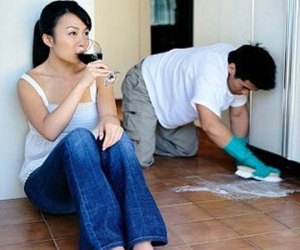 Khoa học đã chứng minh: Vợ càng "lười", gia đình càng hạnh phúc