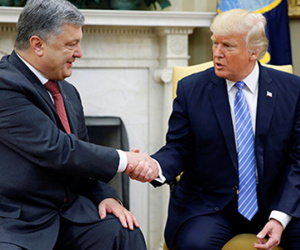 Ông Trump gặp Tổng thống Ukraine sau khi tăng trừng phạt Nga