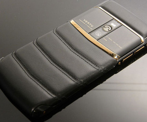 Smartphone tiếp theo của Vertu sẽ sử dụng công nghệ từ TCL