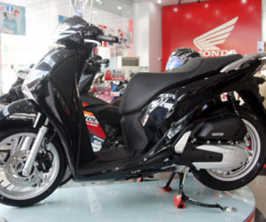 Honda SH 150i ABS đội giá hơn 10 triệu đồng