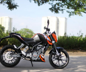 KTM triệu hồi Duke 125 và Duke 390