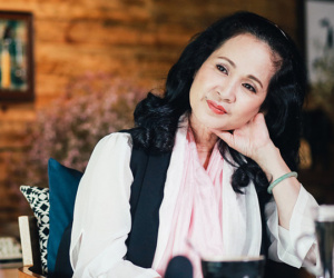 Nhan sắc "khuynh đảo" màn ảnh của mẹ chồng Minh Vân