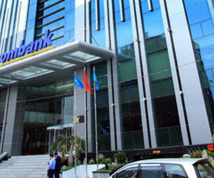 Lãnh đạo Sacombank xin giảm một nửa thù lao