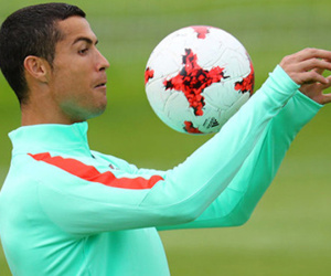 Ronaldo tin đã nộp thuế đúng luật