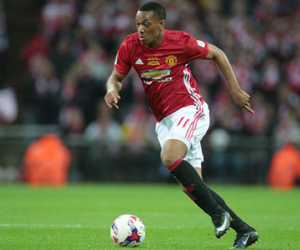 Arsenal gây sốc khi hỏi mua Martial