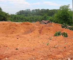 Bãi đỗ xe nghi san ủi mộ vợ vua Tự Đức: Hé lộ sai phạm