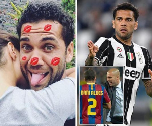 Chelsea mời lương khủng, Alves lắc đầu: Pep là số 1!