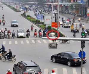 Camera giao thông Hà Nội bắt lỗi kiểu khác lạ