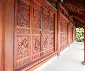 Choáng ngợp “biệt phủ” gỗ lim tinh xảo bậc nhất của đại gia Sài Gòn