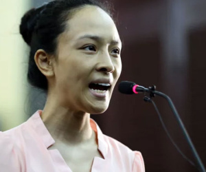 Hoa hậu Phương Nga thể hiện bản lĩnh "sắc như dao" trước tòa
