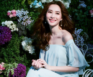 Thời trang trễ vai với mỹ nhân Việt chưa bao giờ lỗi mốt