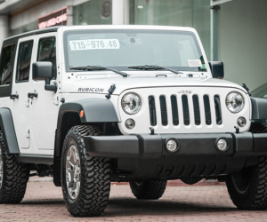 Xe off-road Mỹ giá hơn 4 tỷ tại Việt Nam