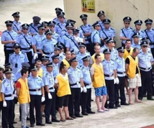 10.000 người Trung Quốc xem tuyên án tử hình 13 kẻ buôn ma túy