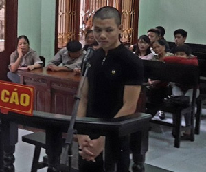 Cưỡng bức bất thành, "yêu râu xanh" lĩnh 7 năm tù