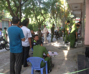 Nổ mìn trước nhà một doanh nghiệp vận tải