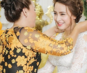 Hải Băng tiếp tục khoe thêm ảnh đính hôn cách đây 1 năm trước