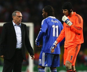 Tự truyện Drogba: Đêm Moscow 2008 - chung kết của riêng Man Utd