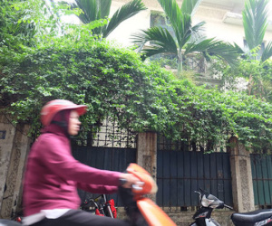 Biệt thự công vụ 12 Nguyễn Chế Nghĩa đang bị bỏ hoang?