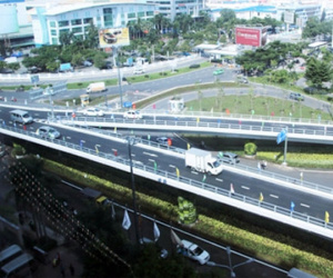 Thông xe 2 cầu vượt vào cửa ngõ sân bay Tân Sơn Nhất