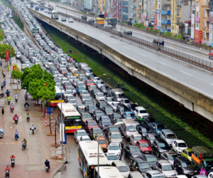 Ùn tắc giao thông đang "đốt" của Hà Nội hơn nửa tỷ USD mỗi năm