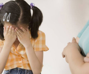 3 độ tuổi phát triển đặc biệt của trẻ, cha mẹ KHÔNG sử dụng đòn roi để dạy dỗ