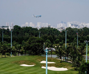 Sân golf trong sân bay Tân Sơn Nhất: Có dấu hiệu của lợi ích nhóm