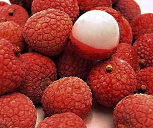 Những thời điểm ăn vải gây hại cho cơ thể