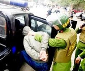 Bộ Công an trấn áp mạnh băng nhóm xã hội đen
